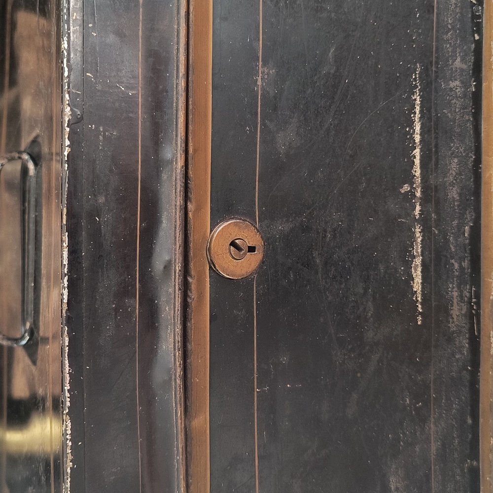 Vintage Metal Cash Box - Picture 7 of 17